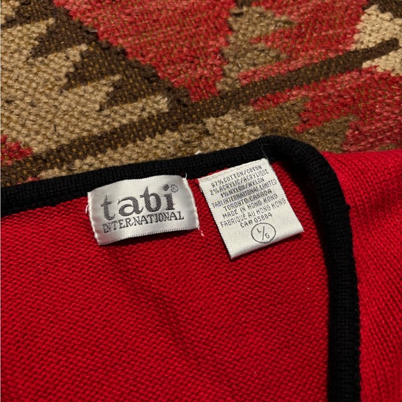 Festive Red Knit Vest with Holiday Bears - Picture 5 of 8